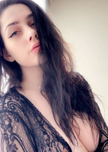 Алина, Г. Видное