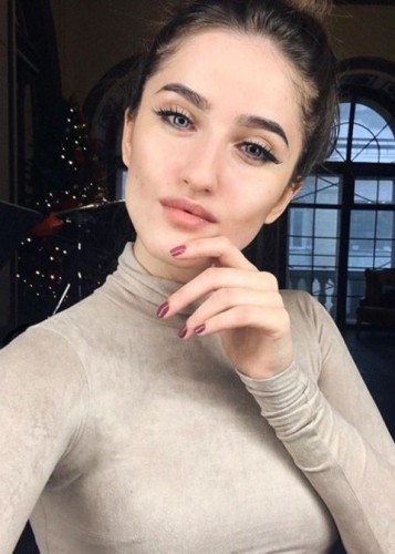 Василиса, Г. Видное